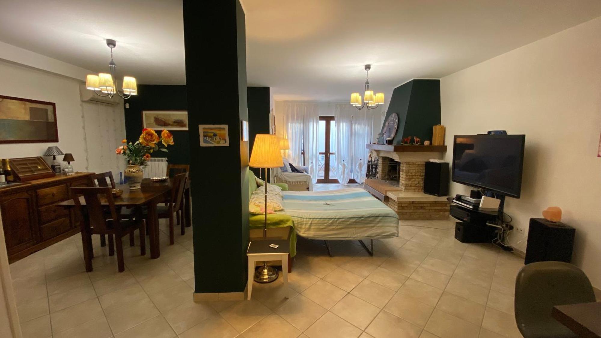 The Wild Lavender Apartment Cecchina Bagian luar foto